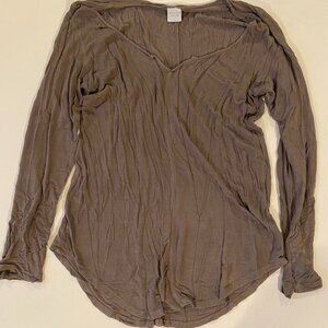 Brown long sleeve grunge top